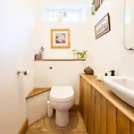 Whimsical Countryside Escape With Sprawling Garden Tatil Evi Bristol