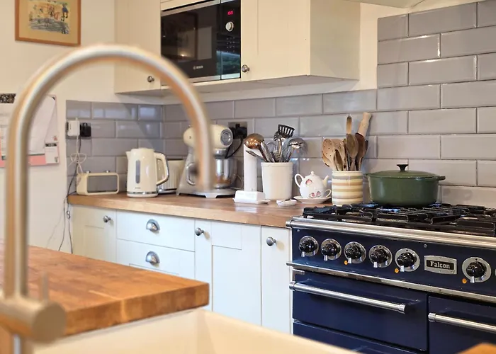 Whimsical Countryside Escape With Sprawling Garden Bristol